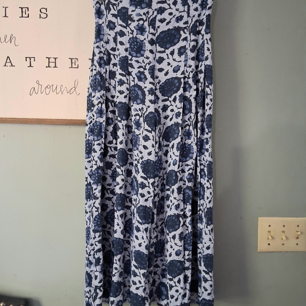 Free People Pants Womens Sz Small Blue Floral Wide Leg Boho Smocked Waist Pants.